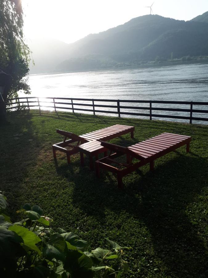 Dedin Raj Villa Golubac Eksteriør billede